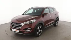 Rot Gebraucht 2016 Hyundai Tucson Premium SUV | 16.190 € (Fairer Preis)
