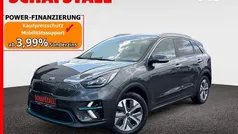 Grau ((agt) interstellar grau met.) Gebraucht 2021 Kia e-Niro Spirit SUV | 21.979 € (Guter Preis)
