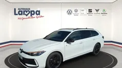 Gebraucht 2024 VW Passat R-line Kombi | 45.190 € (Fairer Preis)