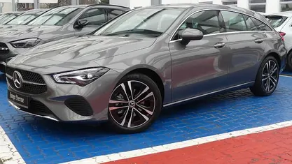 Gebraucht Mercedes CLA180 Shooting Brake Progressive 136 PS (100 kW) 2025 Metalliclack mountaingrau Kombi
