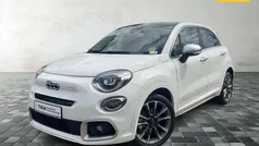 Weiß Gebraucht 2023 Fiat 500X Dolcevita SUV | 27.499 € (Fairer Preis)
