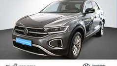 Gebraucht 2024 VW T-Roc Style SUV | 31.660 € (Fairer Preis)