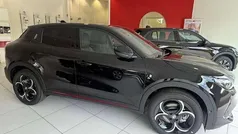 Schwarz Neu 2025 Alfa Romeo GT Junior Edizione Speciale SUV | 29.900 € (Fairer Preis)
