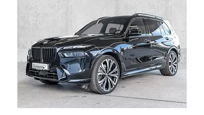 Gebraucht BMW X7 M Sport 352 PS (258 kW) 2025 Schwarz SUV