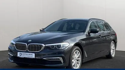 Gebraucht BMW 520 Luxury Line 190 PS (139 kW) 2019 Grau Kombi