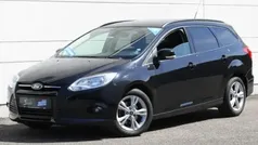 Black metallic Gebraucht 2014 Ford Focus SYNC Edition Kombi | 9.455 € (Etwas zu teuer)