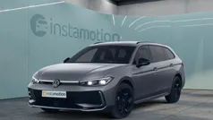 Grau Gebraucht 2024 VW Passat R-line Kombi | 47.860 € (Fairer Preis)