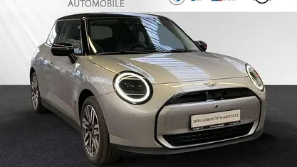 Gebraucht Mini Cooper 135 kW (184 PS) 2024 Kleinwagen