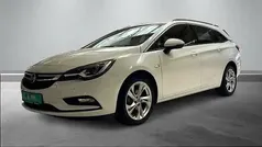 Schneeweiß Gebraucht 2017 Opel Astra Dynamic Kombi | 12.545 € (Fairer Preis)