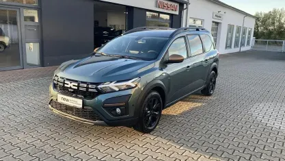 Usata Dacia Jogger Extreme 101 CV (74 kW) 2024 Verde Monovolume