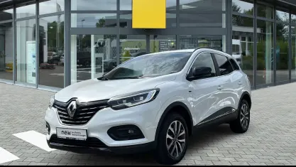 Gebraucht Renault Kadjar Black Edition 140 PS (102 kW) 2022 Weiß SUV