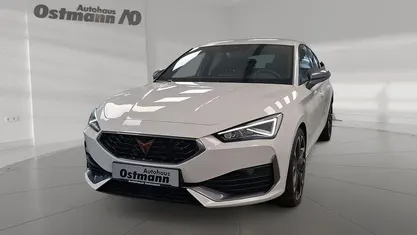 Gebraucht Cupra Leon VZ 150 PS (110 kW) 2021 ´candy´ weiss Limousine