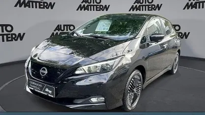 Schwarz Gebraucht 2022 Nissan Leaf N-Connecta Kleinwagen | 18.590 € (Fairer Preis)