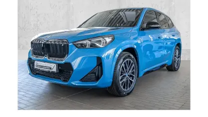 Gebraucht BMW iX1 M Sport 230 kW (313 PS) 2023 Blau SUV