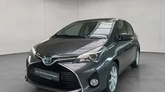 Gebraucht 2015 Toyota Yaris Hybrid Club Limousine | 9.950 € (Fairer Preis)