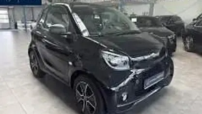 Gebraucht Smart ForTwo Coupé Passion Exclusive 60 kW (82 PS) 2024 Schwarz Kleinwagen