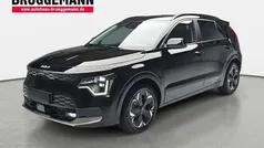 Schwarz Gebraucht 2024 Kia e-Niro Inspiration SUV | 33.490 € (Fairer Preis)