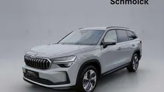 Steelgrau Gebraucht 2024 Skoda Kodiaq Selection SUV | 38.490 € (Guter Preis)