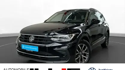 Gebraucht VW Tiguan Life 150 PS (110 kW) 2022 Deepblack perleffekt (schwarz) SUV