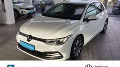 Gebraucht 2024 VW Golf VIII Move Limousine | 25.999 € (Fairer Preis)