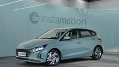 Grün Neu 2024 Hyundai i20 Comfort Limousine | 18.270 € (Fairer Preis)