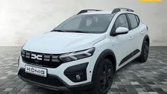 Weiß Gebraucht 2025 Dacia Sandero Expression Kleinwagen | 18.839 € (Fairer Preis)