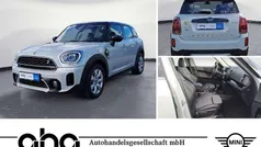Weiß Gebraucht 2022 Mini Cooper Countryman Classic SUV | 27.930 € (Fairer Preis)