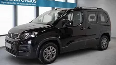 Schwarz Gebraucht 2023 Peugeot Rifter Allure Van / Kleinbus | 22.780 € (Fairer Preis)