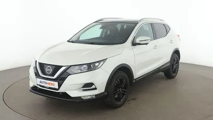 Weiß Gebraucht 2017 Nissan Qashqai N-Connecta SUV | 14.200 € (Fairer Preis)