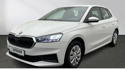 Gebraucht Skoda Fabia Active 65 PS (47 kW) 2023 Weiß Kleinwagen