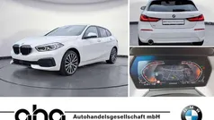 Alpinweiß uni Gebraucht 2022 BMW 118 Advantage Kleinwagen | 22.860 € (Fairer Preis)