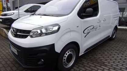 Gebraucht Opel Vivaro-e Combi 100 kW (136 PS) 2024 Weiß (weiß) Van