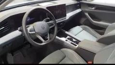 Silber Gebraucht 2024 VW Passat Business Van / Kleinbus | 30.590 € (Fairer Preis)