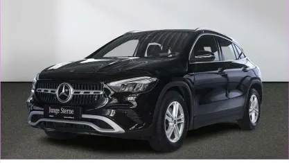 Second-hand Mercedes GLA200 Advanced 163 CP (119 kW) 2024 Negru SUV