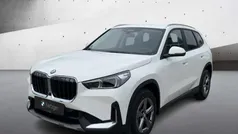 Weiß Gebraucht 2024 BMW X1 Performance SUV | 42.900 € (Fairer Preis)