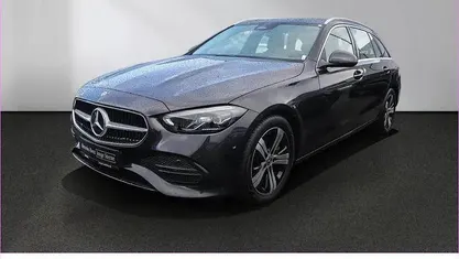 Gebraucht Mercedes C200 Avantgarde 204 PS (150 kW) 2023 Lack graphitgrau Kombi