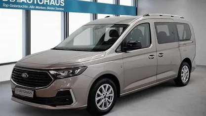 Gebraucht Ford Grand Tourneo Connect Titanium 122 PS (89 kW) 2023 Silber Van / Kleinbus