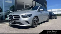 Iridiumsilber Gebraucht 2020 Mercedes B180 Business Van / Kleinbus | 22.470 €