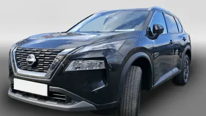Neu Nissan X-Trail 360º 163 PS (119 kW) 2026 Schwarz SUV