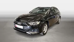 Mythosschwarz (metallic) Gebraucht 2024 Audi A4 Basis Kombi | 33.420 € (Fairer Preis)