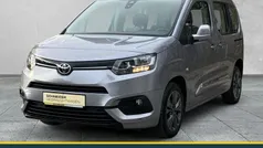 Silber Gebraucht 2020 Toyota Proace Verso City Kombi | 21.890 € (Fairer Preis)