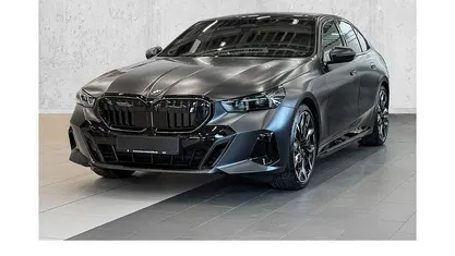 Gebraucht 2025 BMW i5 M Sport Limousine | 80.390 €