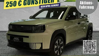 Neu Fiat Grande Panda Icon 101 PS (74 kW) 2026 Acqua blau Kleinwagen