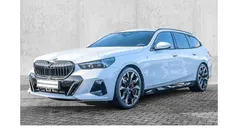 Gebraucht 2024 BMW 540 Comfort Edition Kombi | 66.580 €