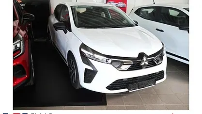 S) (weiss Gebraucht 2024 Mitsubishi Colt Basis Limousine | 14.600 € (Superpreis)