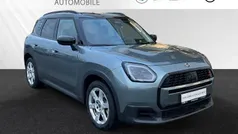 Smokey green metallic Gebraucht 2025 Mini Countryman SUV | 34.111 € (Superpreis)