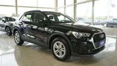 Mythosschwarz metallic Neu 2025 Audi Q3 Basis SUV | 35.910 € (Superpreis)