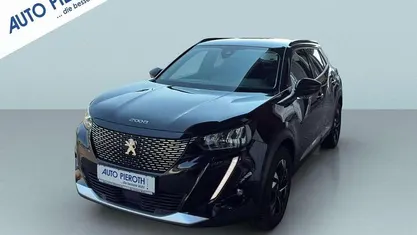 Gebraucht Peugeot 2008 Allure 131 PS (96 kW) 2022 Perla nera metallic SUV