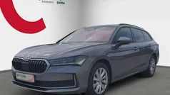 Graphite grau metallic Gebraucht 2024 Skoda Superb Selection Kombi | 34.440 € (Superpreis)