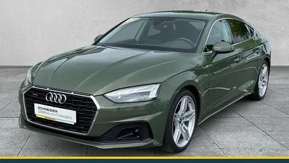 Gebraucht Audi A5 Sportback Ambiente 204 PS (150 kW) 2022 Grün Kleinwagen